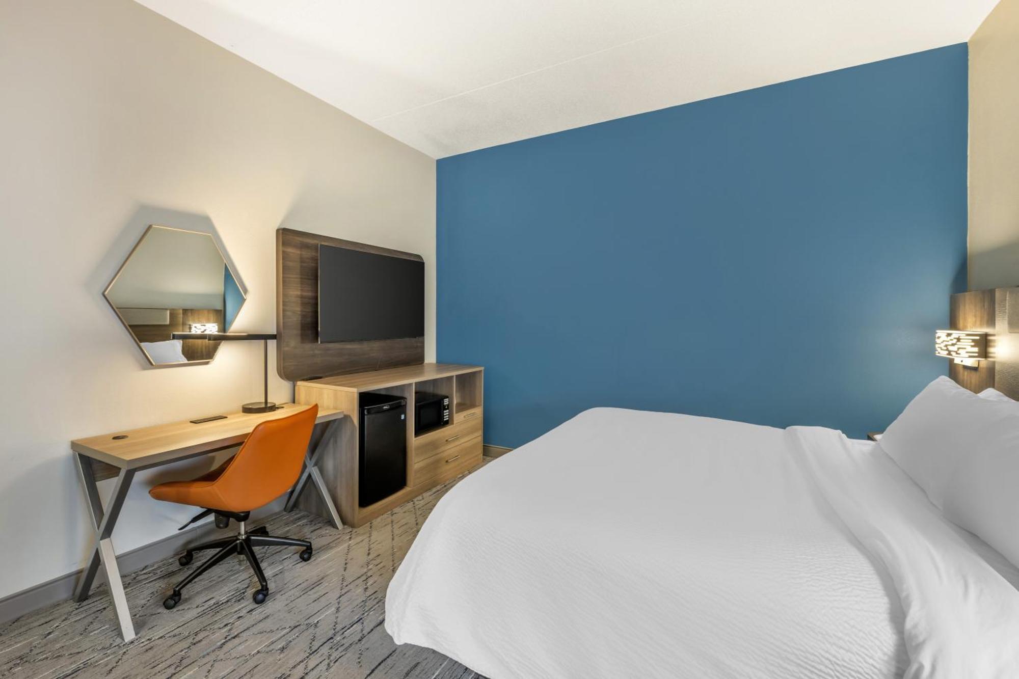 Holiday Inn Express Crestwood By Ihg Exterior foto
